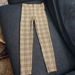 Zara Kids size 13-14 stretchy leggings great condition!